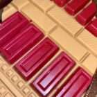 Chocolat blond avec inclusion framboise - 85g – Image 2