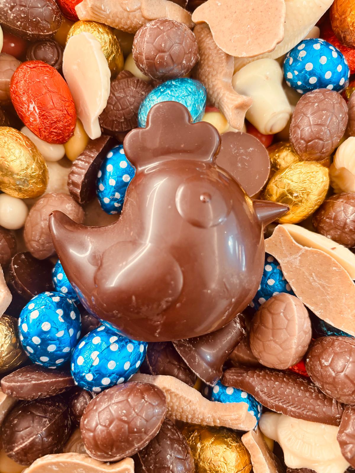 Jacotte la cocotte et ses oeufs - Chocolat lait ou noir - 50 Gr